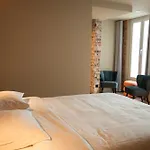 Richmond Hotel 3*