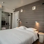 Richmond 호텔 3*