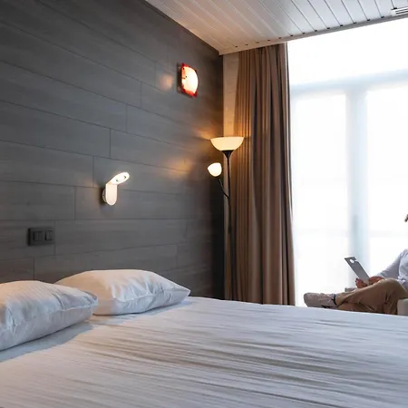 Richmond Hotel 3*