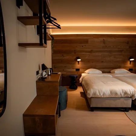 Richmond Hotel 3*