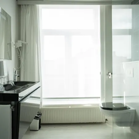 Richmond Hotel 3*